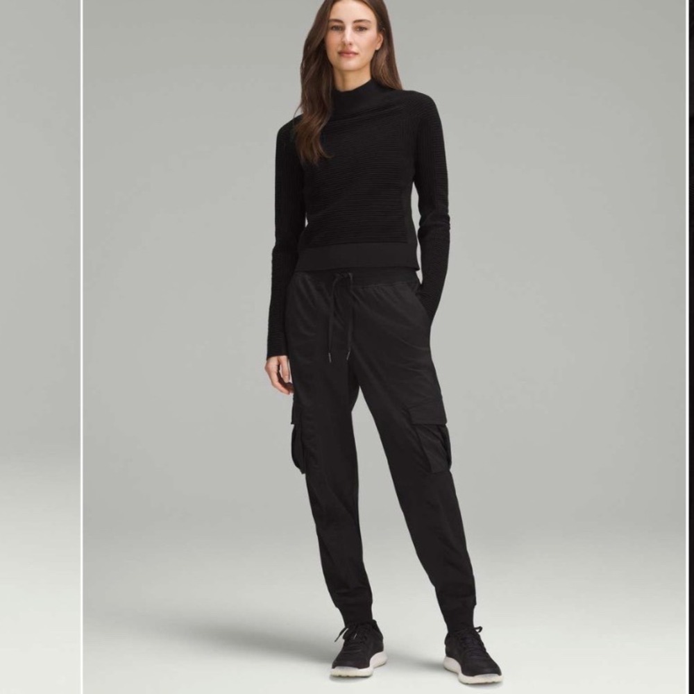 LULULEMON Dance Studio Relaxed-Fit Mid-Rise Cargo Jogger In Black Size Large